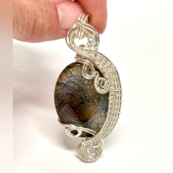 HAND CRAFTED Dragon Vein Agate Wire Wrapped Silver Plate Pendant, Handmade - Picture 9 of 10